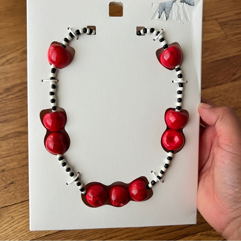 ZARA Red and Black Beaded Necklace